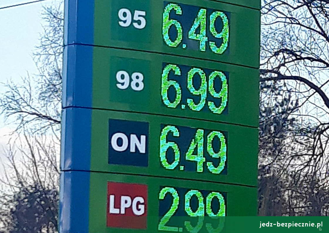 Z rynku - ceny na polskich stacjach paliw po ataku zbrojnym Rosji na Ukrainę